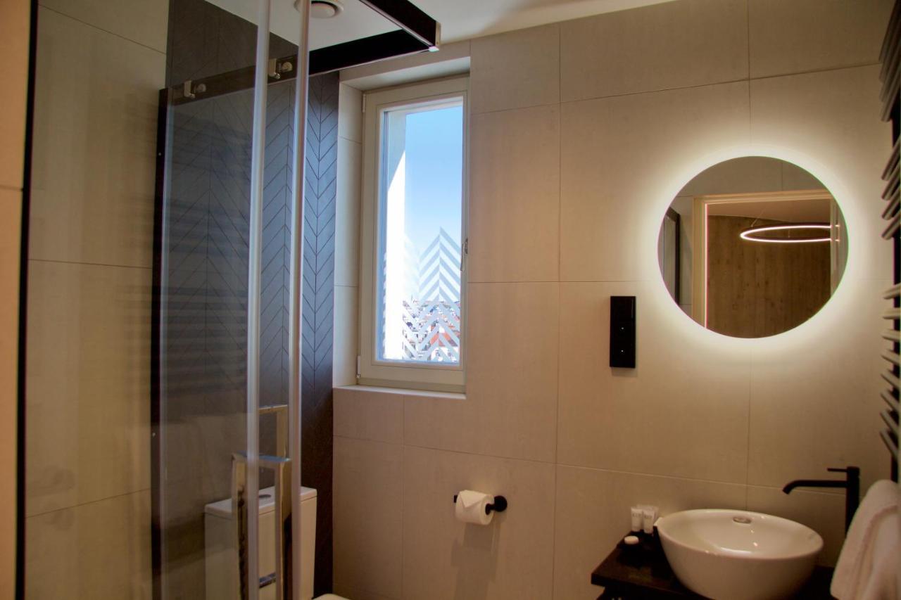 Chevron Hotel Prague
